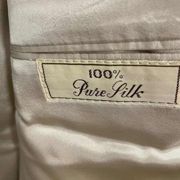 Saks Fifth Avenue Pure Silk Blazer Sz 46 Made in USA Perfect! - Picture 8 of 14